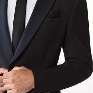 GENTLEMEN'S COLLECTION MATTE SATIN POCKET SQUARE- black